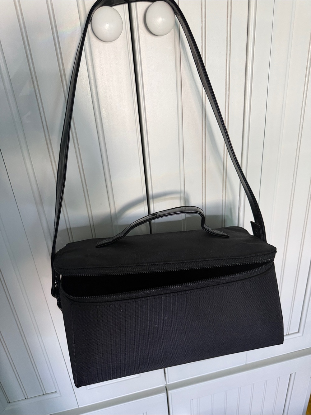 MAC black train case